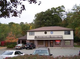 172 Landing Rd APT 2, Landing, NJ 07850