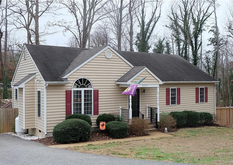 1st image of 9733 Fernleigh Dr