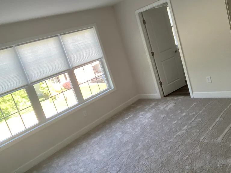 86 Lona Ln — Photo 5