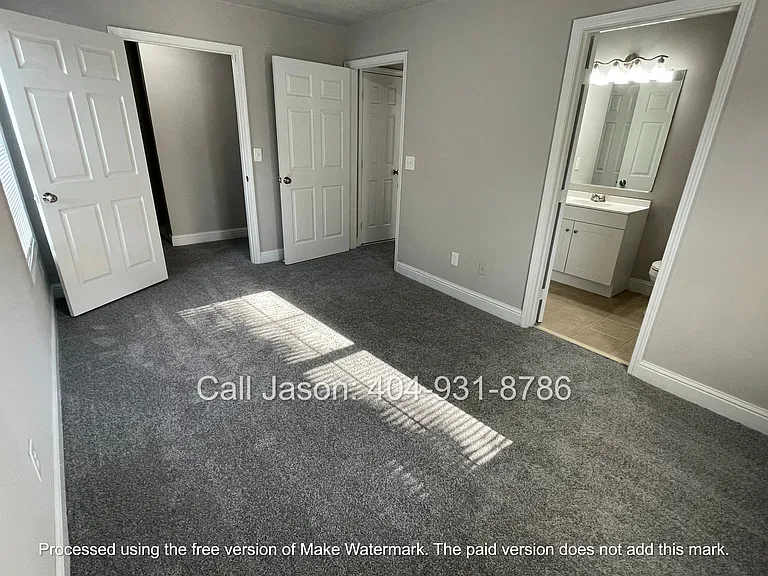 250 Stafford St NW #B — Photo 16