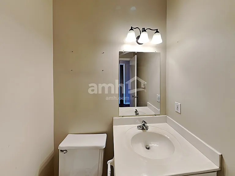 8789 Linick Dr — Photo 10