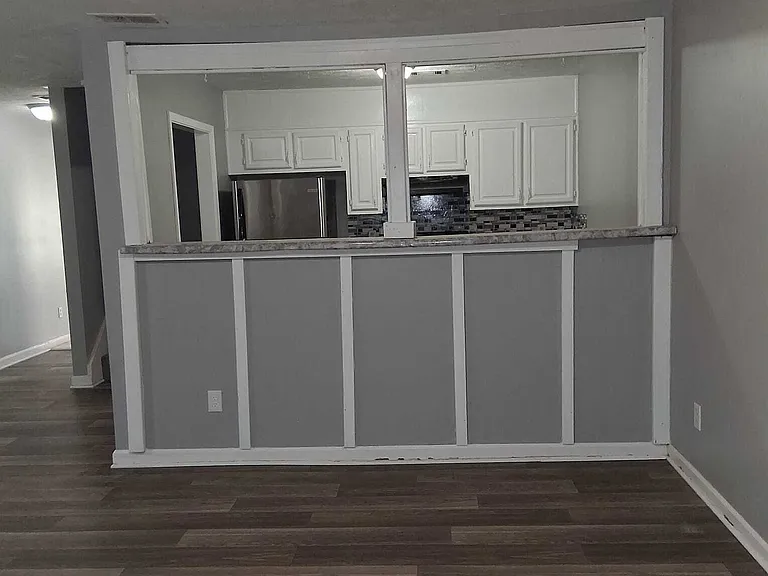 2798 Country Ct SE #B — Photo 17
