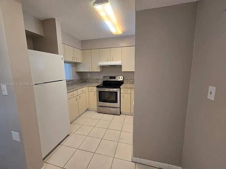 14961 SW 82nd Ln #21-202 — Photo 10