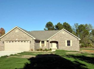 106 Charles Thomas Blvd, Searcy, AR 72143