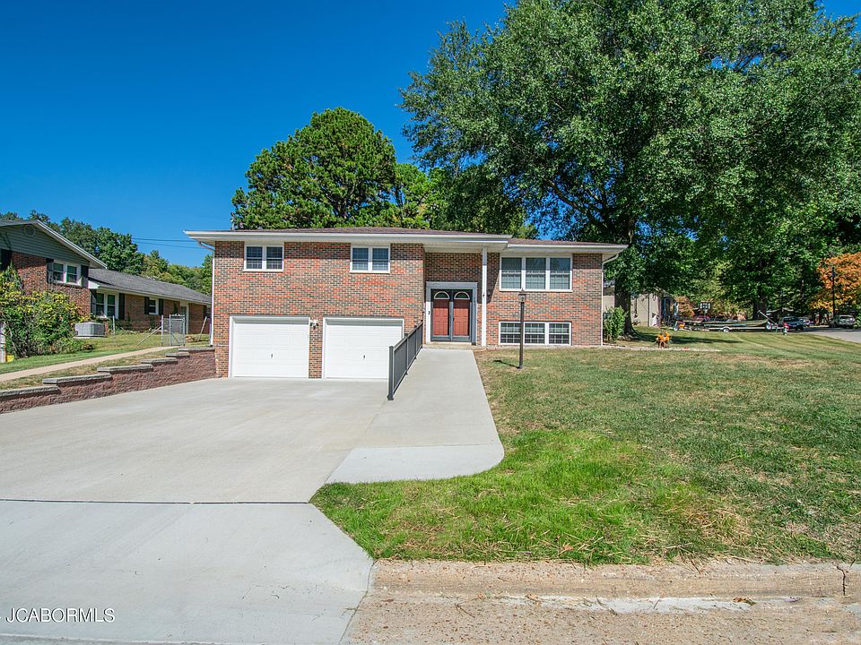 1st image of 701 Glendale Dr