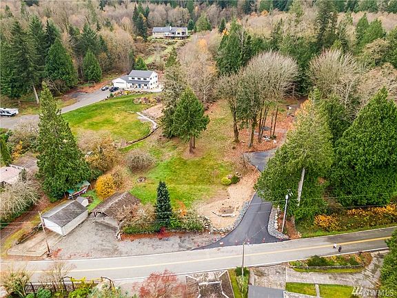 2nd image of 491 W Lake Samish Dr