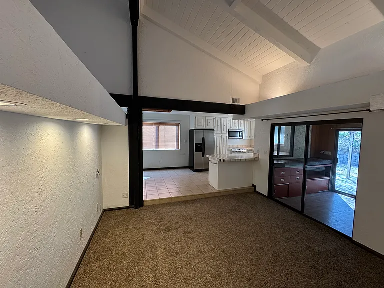 7860 Hill Rd — Photo 5