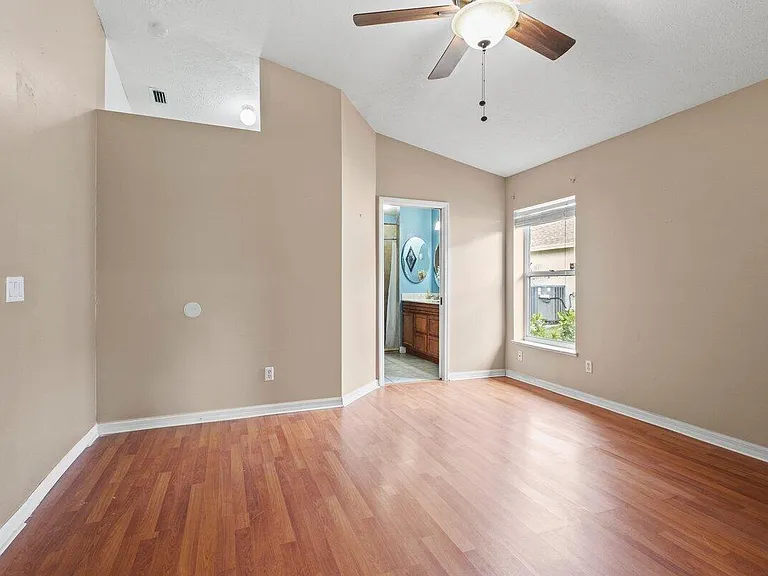 4557 SW Athena Dr — Photo 5