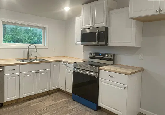 3 bed, 1101 sqft, $1,995 — Photo 2