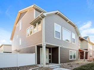 18594 E 47th Pl, Denver, CO 80249