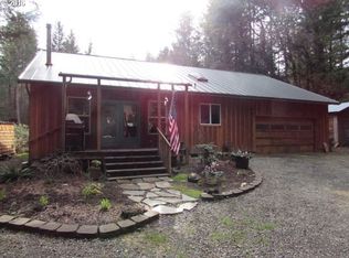731 Starveout Creek Rd, Azalea, OR 97410
