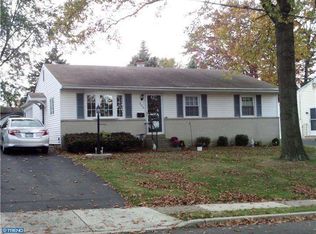 206 Forest Ave, Willow Grove, PA 19090
