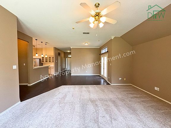 5th image of 9091 San Joaquin Trl