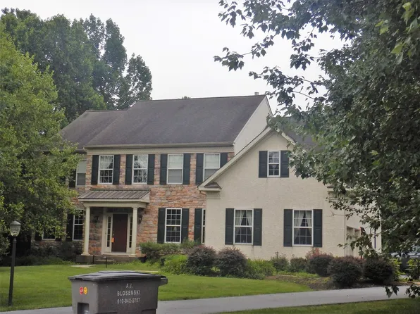 1016 Mulberry St, Chester Springs, PA 19425