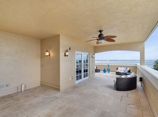 47 SW Osceola St APT 302, Stuart, FL 34994