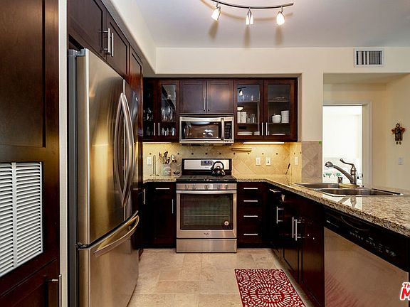 3rd image of 13044 Pacific Promenade APT 203