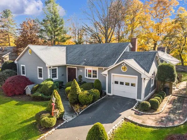 65 Winding Wood Rd S, Rye Brook, NY 10573