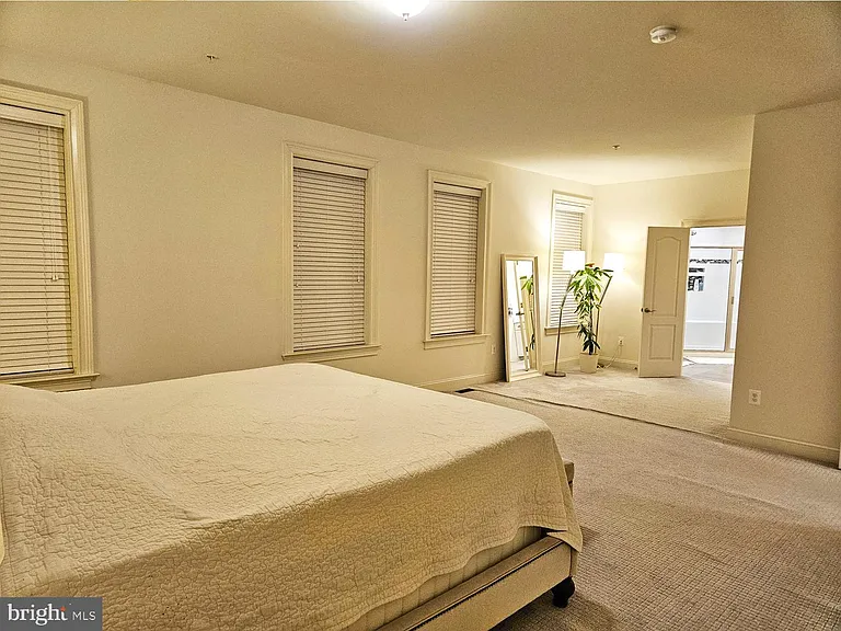3332 Burton Dr — Photo 63