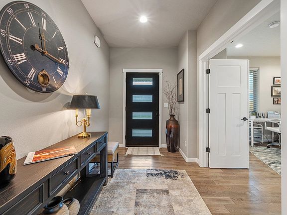 4th image of 22520 E Penrose Ln