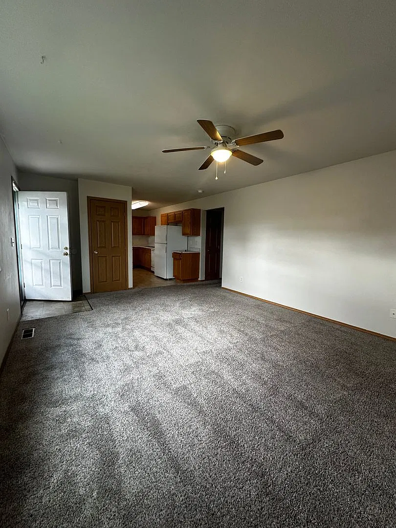 803 Mantle Drive — Photo 2