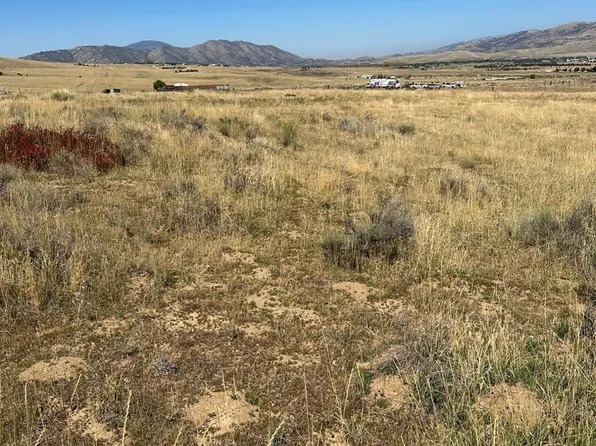 272 Huntley St #272, Tehachapi, CA 93561