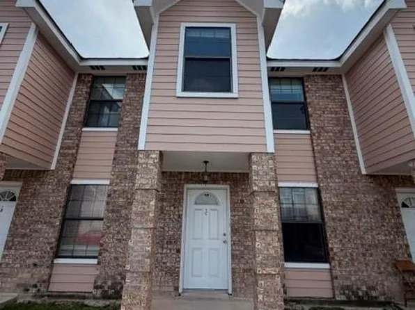 2218 S Tourist Dr #C, Edinburg, TX 78539