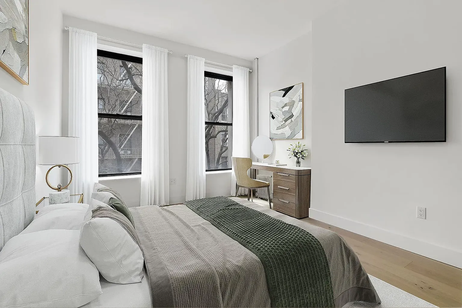 235 East 5th Street — Photo 3