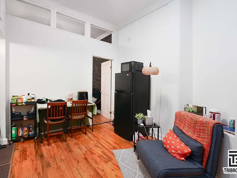 301 W 20th St #3D — Photo 1