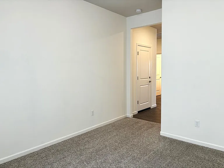 1020 Baywood Greens Dr — Photo 14