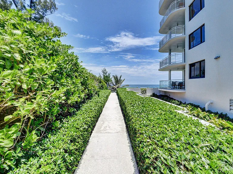 2121 N Ocean Blvd #1406W — Photo 54