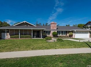 10861 Delco Ave, Chatsworth, CA 91311