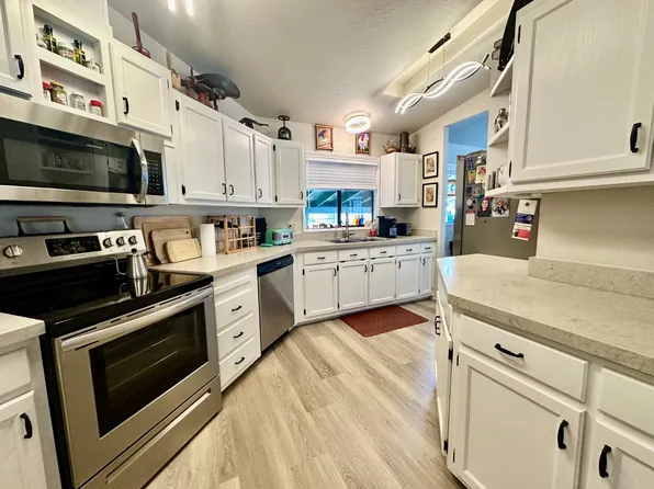 240-340 Tom Bell Rd, Murphys, CA 95247