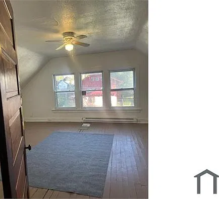 6 bed, 1896 sqft, $2,000 — Photo 4