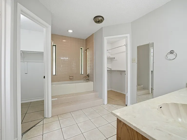 12426 Autumn Vista St — Photo 4