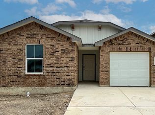 6647 Whisper Pond, San Antonio, TX 78252