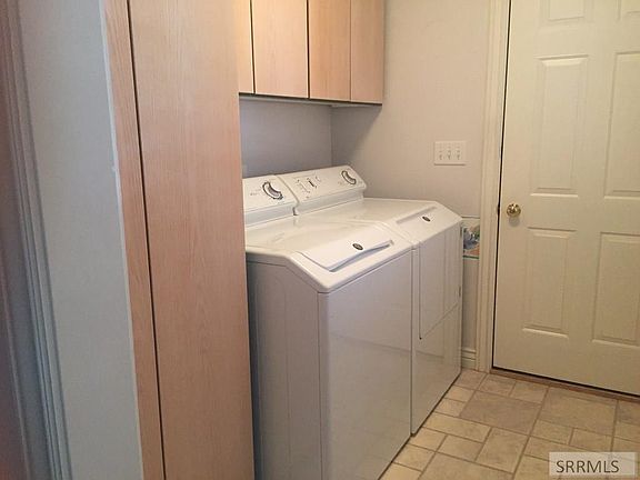 4th image of 671 Summerwood Dr