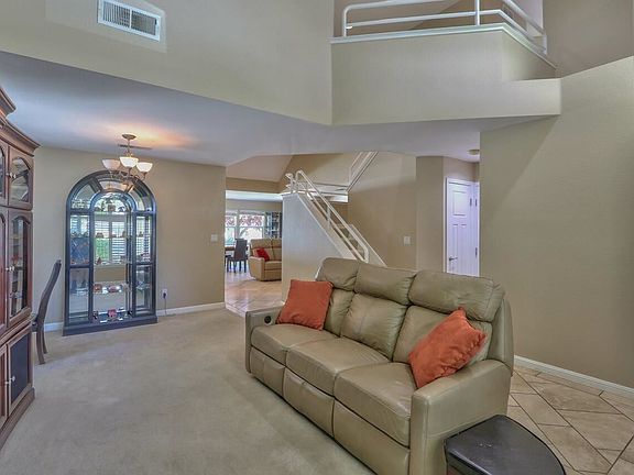 5th image of 101 Yasui Ct