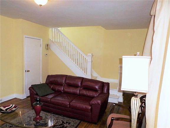 5th image of 211 Timberland Dr