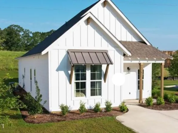 222 Summer St, Opelika, AL 36801