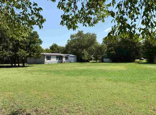 200 Forest Lane Rd, Ardmore, OK 73401