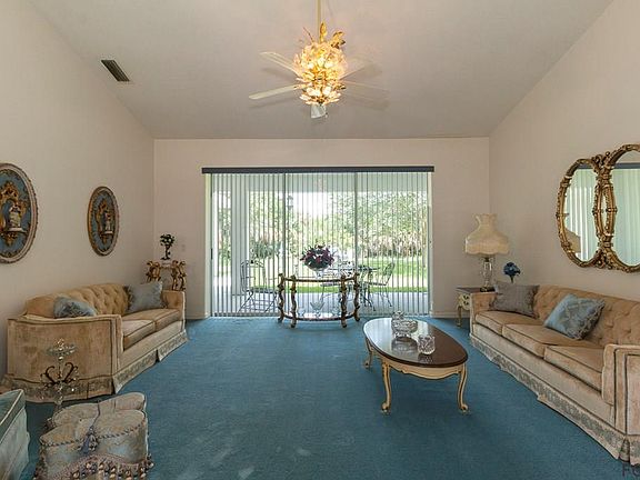 5th image of 17 Watermill Pl