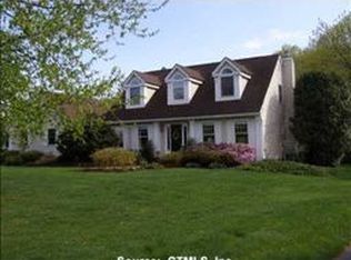 58 Derek Ln, Windsor, CT 06095