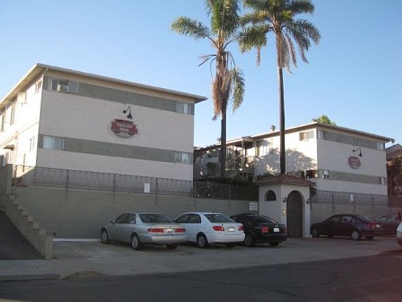 2nd image of 4616 Florida St APT 15