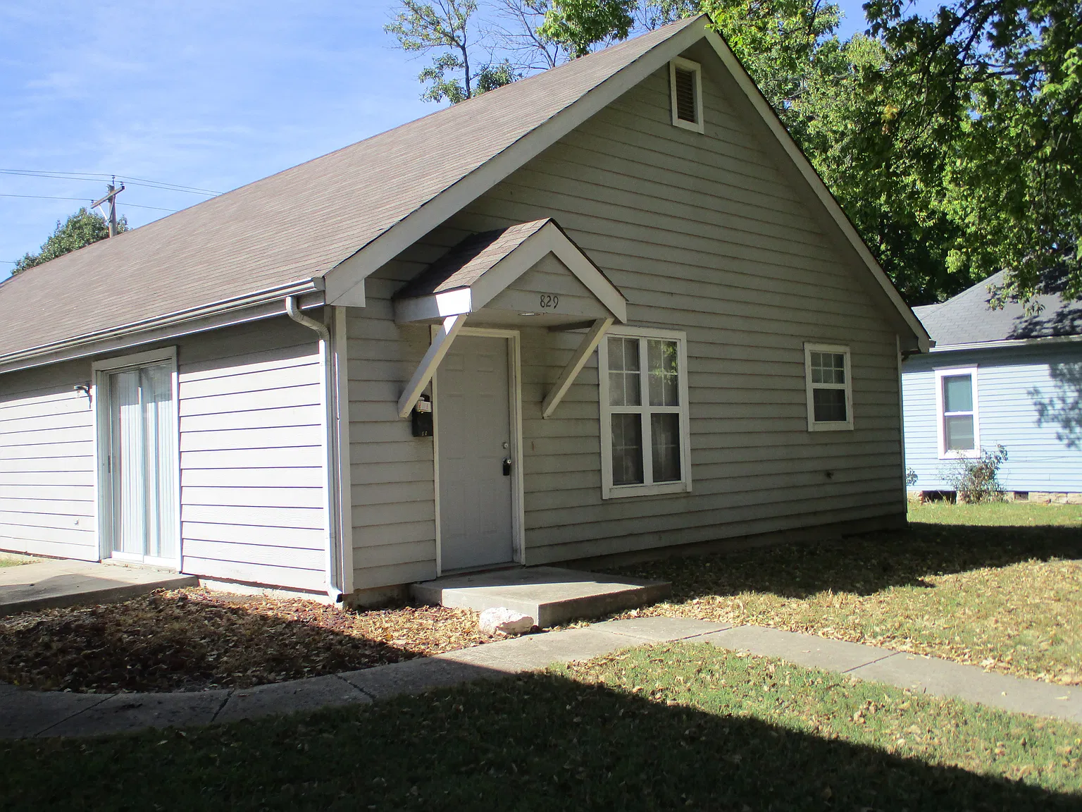 2 bed, 1.5 bath, 1020 sqft, $1,150 — Photo 1