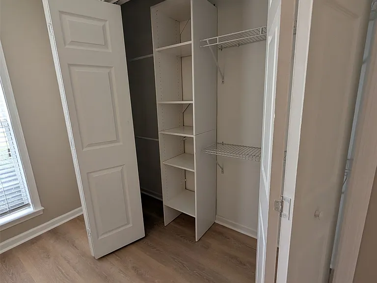 1225 Westfield Ln — Photo 25