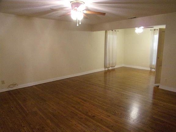 4th image of 525 Lexington Ave