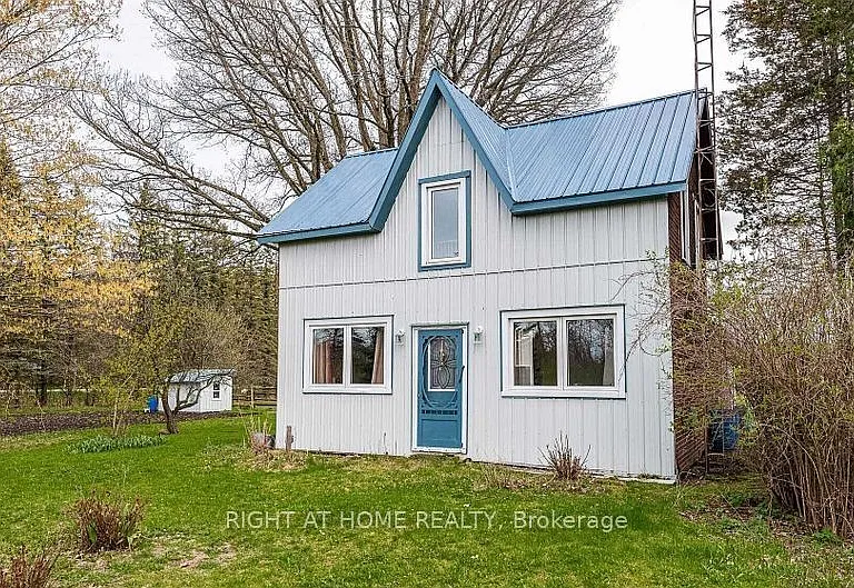 9291 Morning Glory Rd — Photo 1