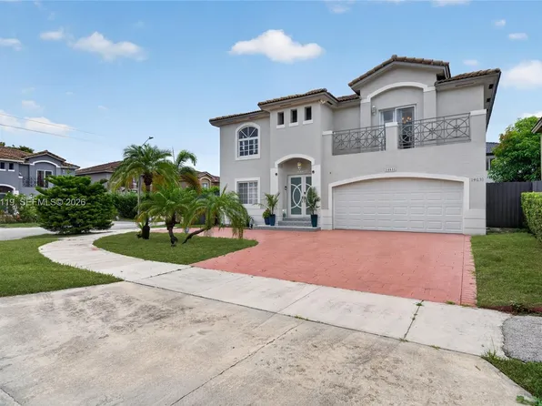 14621 SW 176th Ter, Miami, FL 33177