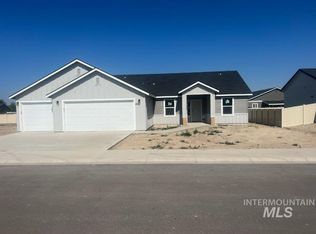 400 Tiffany Rose Way, Wilder, ID 83676