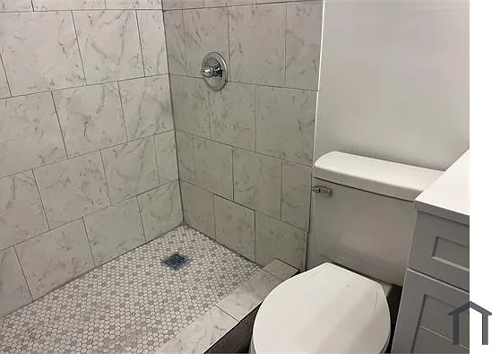 1931 Joseph E Boone Blvd NW #5 — Photo 5